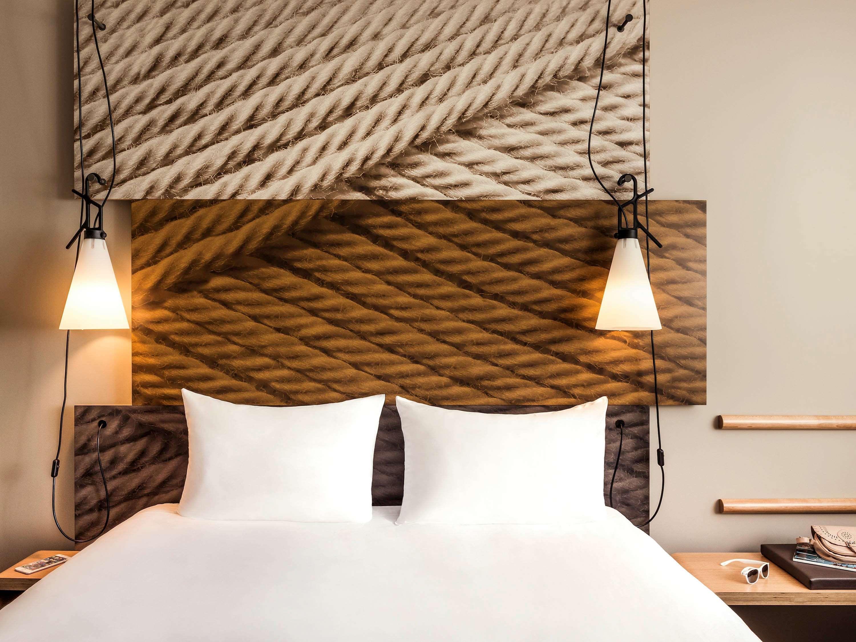 Ibis Saint Quentin En Yvelines - Velodrome Hotel Montigny-le-Bretonneux Eksteriør billede