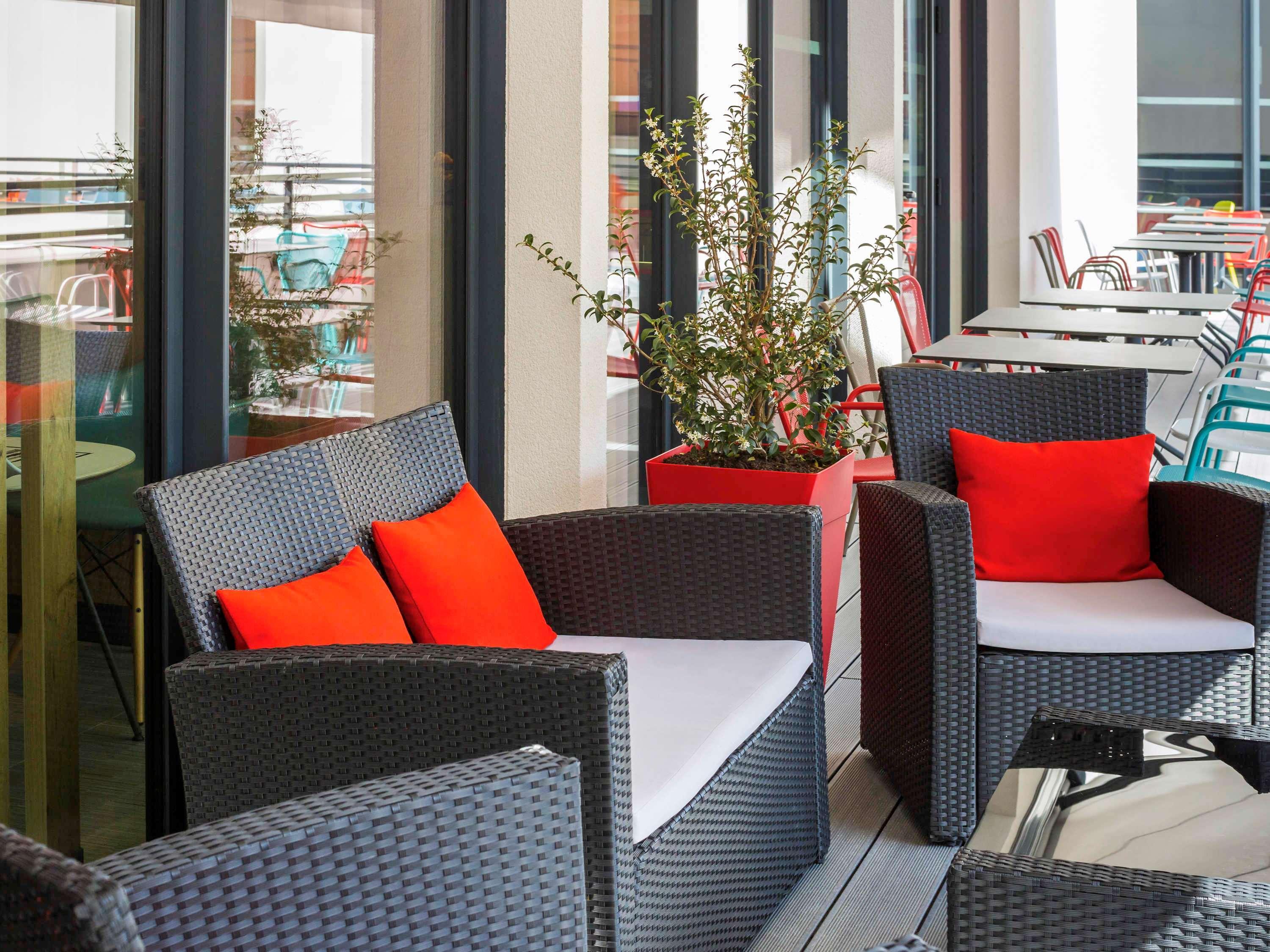 Ibis Saint Quentin En Yvelines - Velodrome Hotel Montigny-le-Bretonneux Eksteriør billede