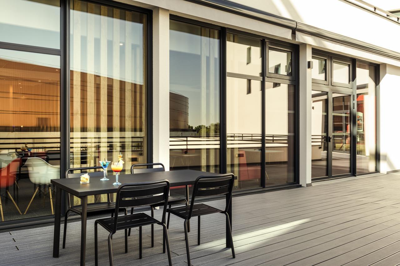 Ibis Saint Quentin En Yvelines - Velodrome Hotel Montigny-le-Bretonneux Eksteriør billede